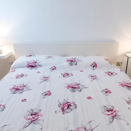 M330 - Marcelli, Bilocale Al Secondo Piano Con Terrazzo Vista Mare * Numana